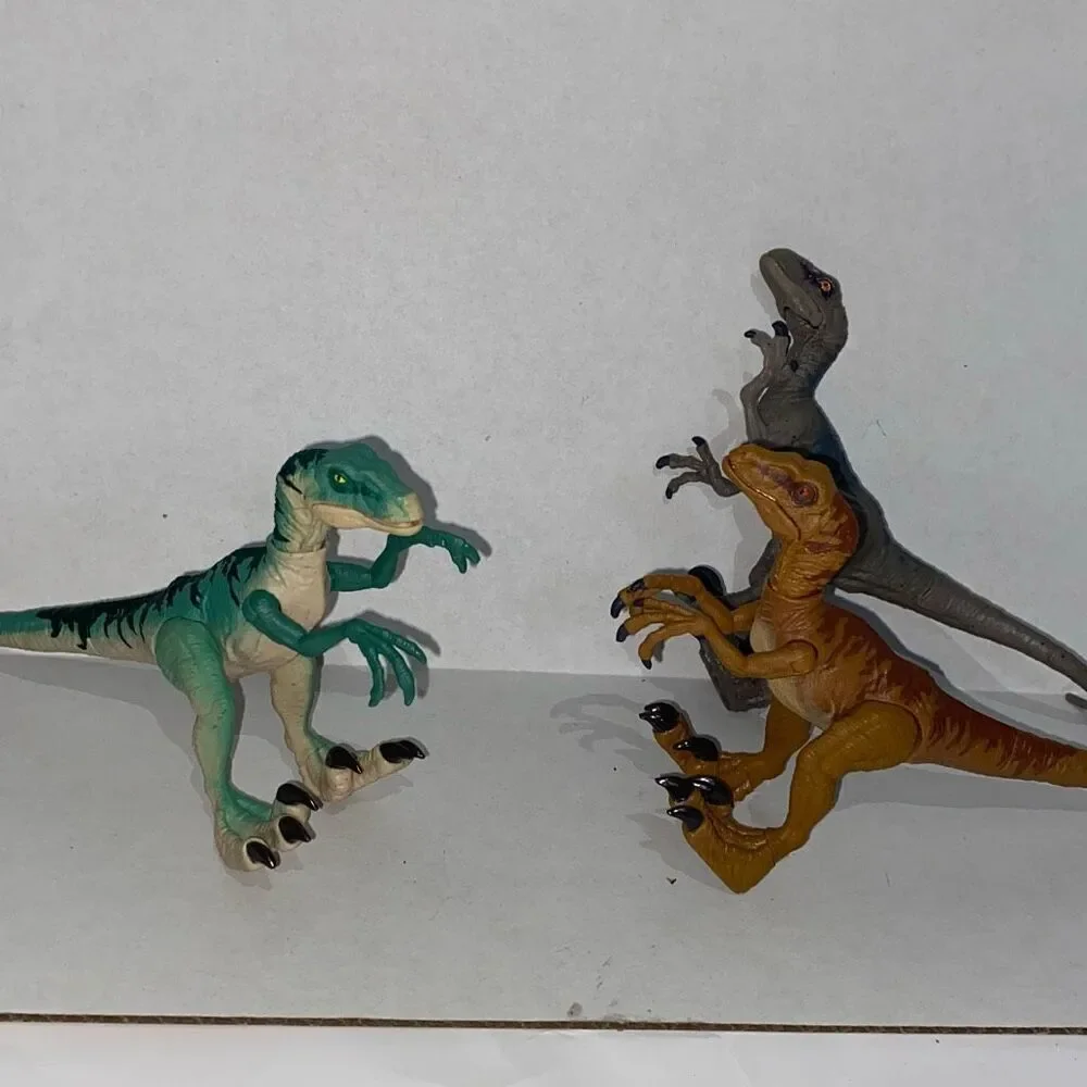 Jurassic World Kids Multicolor Velociraptor Dinosaur‎ Figure Toy 3Piece Set OS